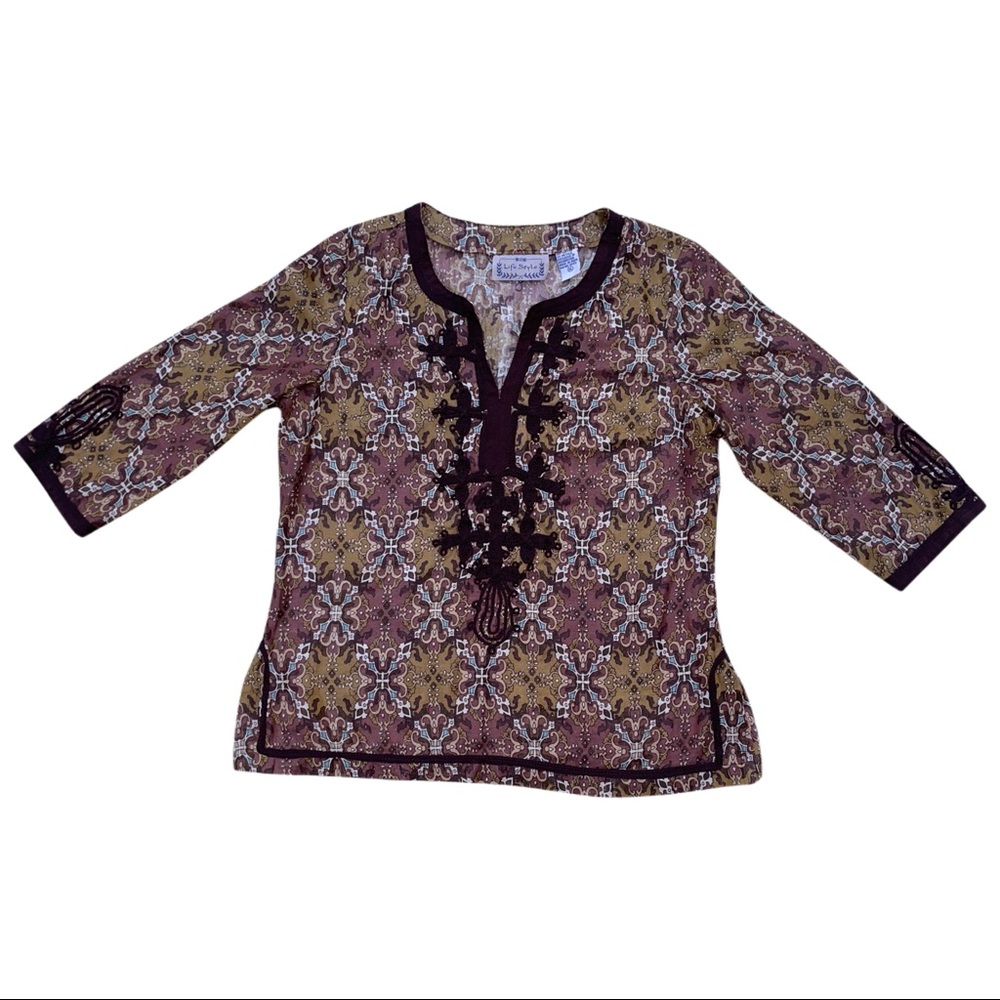 Woman’s Brown Beautiful Design 3/4 Sleeves Blouse